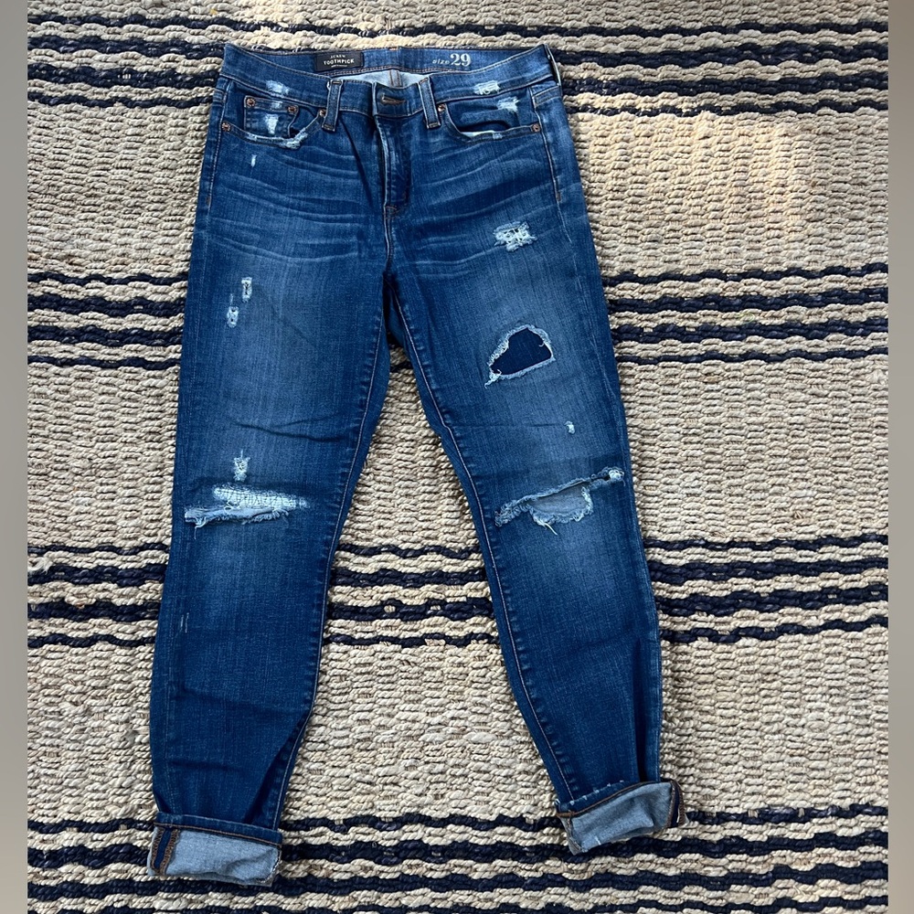 J.Crew Distressed toothpick Jeans. Stretchy. Size 29. Worn once.